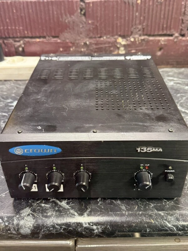 Crown 135MA pastiprinātājs 3 ieejas 100V/70V/8Ω