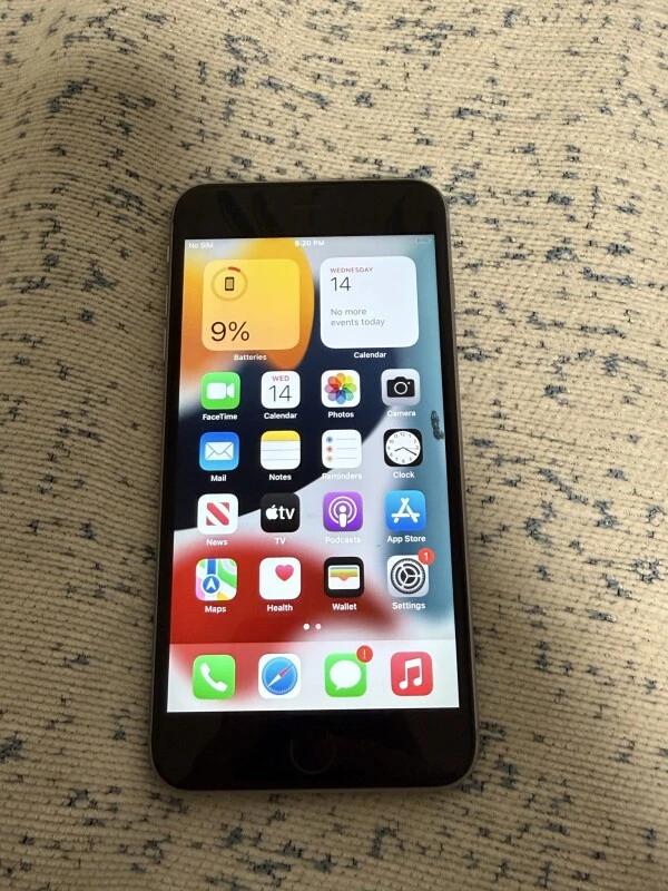 Apple iPhone 6s Plus 64 GB sudraba krāsā