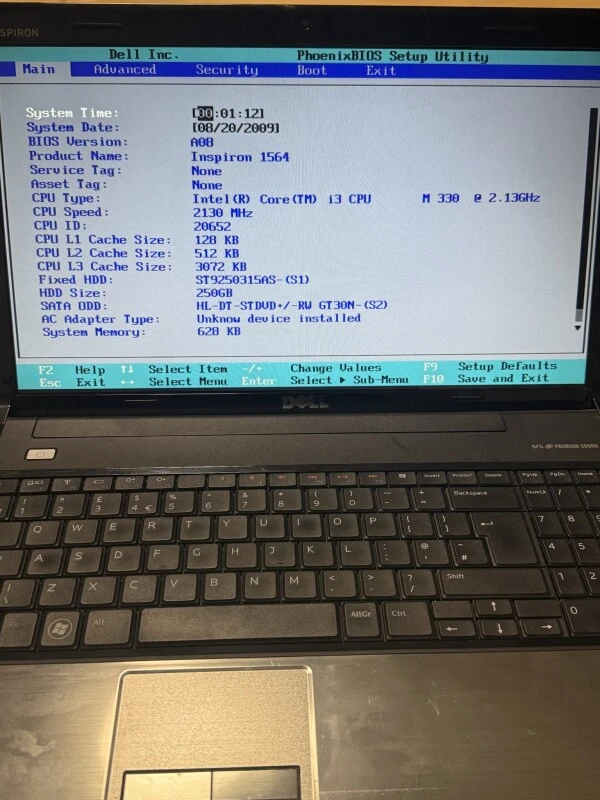 Dell Inspiron 1564 Intel Core i3 M 330 250 GB